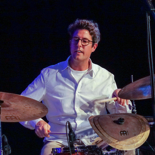 Bild für Beitrag: Weltklasse in organischer Architektur | Triosence bot in der Scharounaula vollendeten Hörgenuss