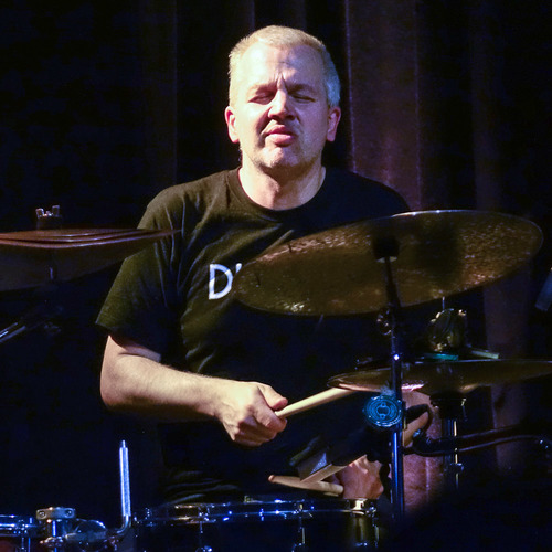 Bild für Beitrag: Stille Verweigerung, laute Musik | Eindrücke vom JOE Festival 2026