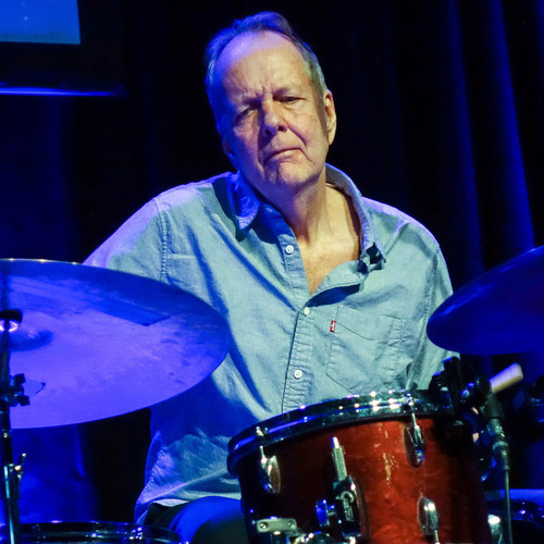 Bild für Beitrag: Stille Verweigerung, laute Musik | Eindrücke vom JOE Festival 2026