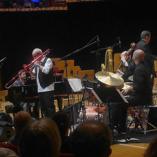Bild für Beitrag: Nils Landgrens 70. Geburtstag | Jazz Crossover mit den Essener Philharmonikern
