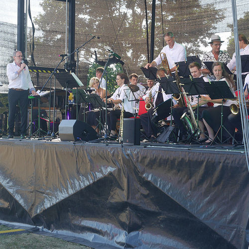 Bild für Beitrag: Integration kommt aus der Musik | Ein Festivalbericht von Jazz im Kloster