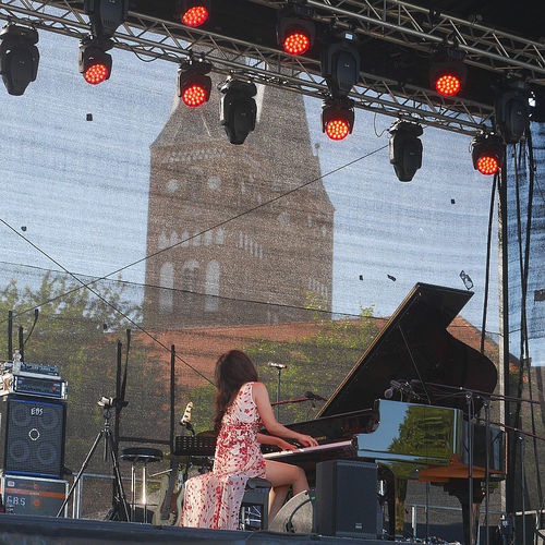 Bild für Beitrag: Integration kommt aus der Musik | Ein Festivalbericht von Jazz im Kloster
