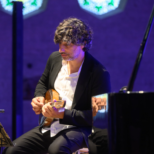 Bild für Beitrag: Der Zauber des Augenblicks | Avi Avital & Omer Klein begeisterten beim Shalom Festival