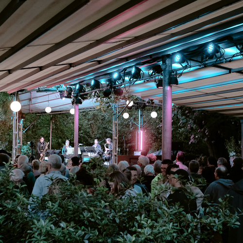Bild für Beitrag: Einfach liefern | Der Stadtgarten ließ zum Jubiläum die Musik sprechen