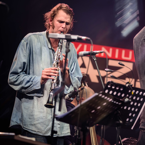 Bild für Beitrag: Bunter kann es kaum klingen | Das Vilnius Jazz Festival 2006 überrascht jedes Mal aufs Neue