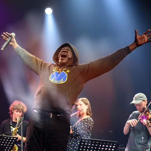 Bild für Beitrag: Bunter kann es kaum klingen | Das Vilnius Jazz Festival 2006 überrascht jedes Mal aufs Neue