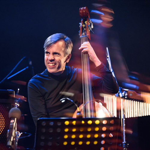 Bild für Beitrag: Bunter kann es kaum klingen | Das Vilnius Jazz Festival 2006 überrascht jedes Mal aufs Neue